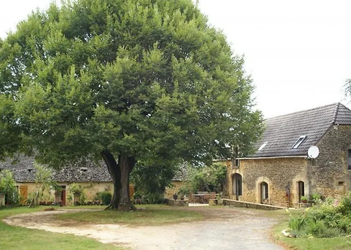 La Ferme Du Pech Bed & Breakfast 3*